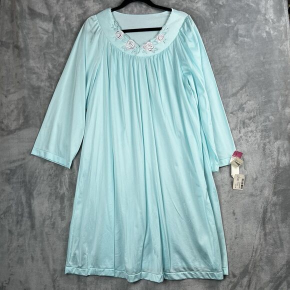 Shadowline Nylon Nightgown Size Large L Vintage Style Sleepwear NWT - Picture 1 of 10
